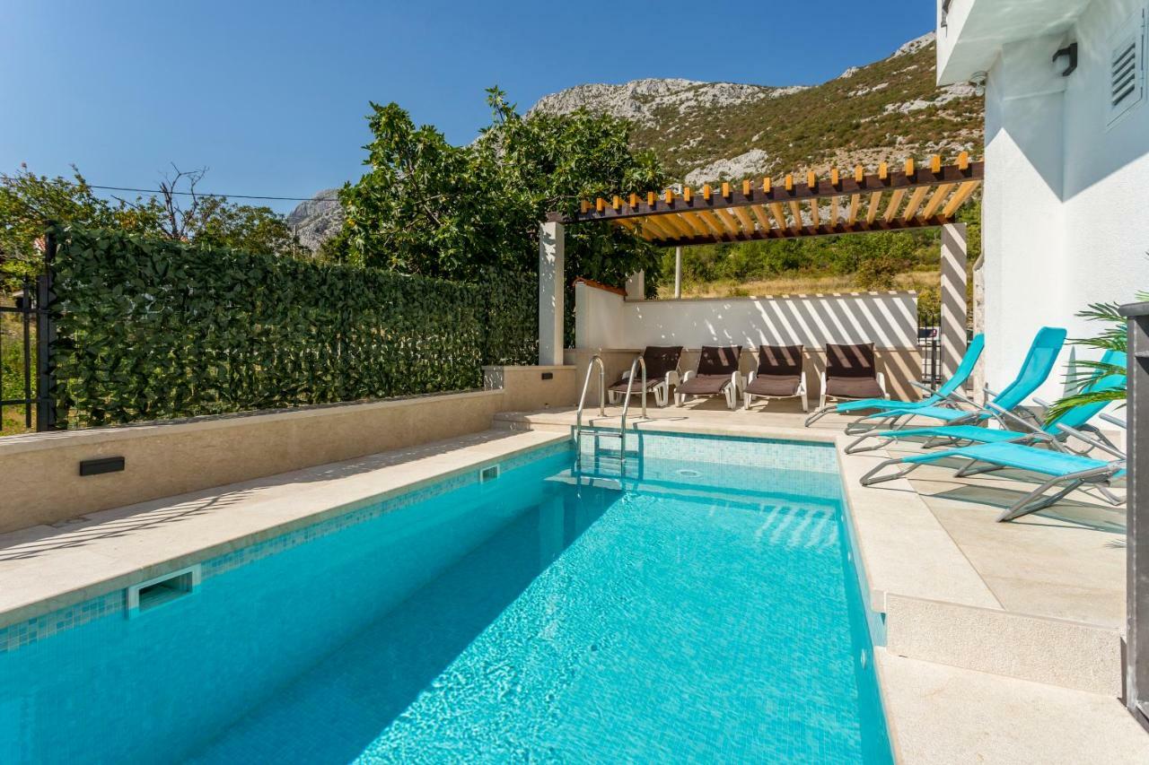 House Luce With Pool *